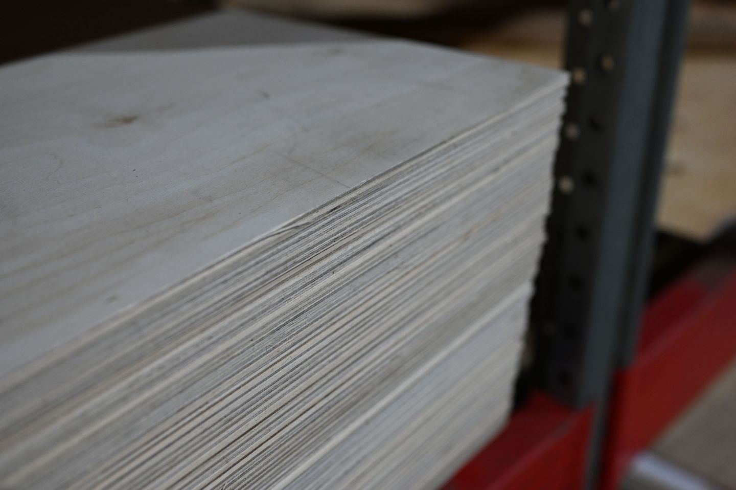 Фанера ФК 6мм 1525х1525мм сорт 2/4 шлифованная березовая СВЕЗА