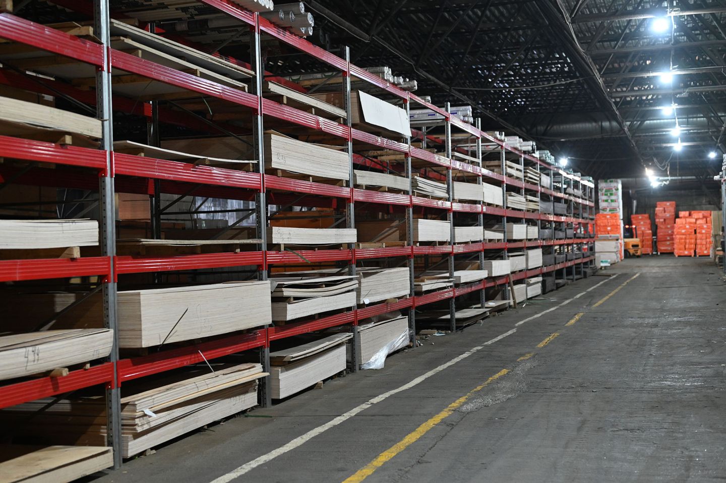 Фанера ФСФ-ТС 12 мм сорт 2/4 НШ березовая трудногорючая 1525х1525 мм