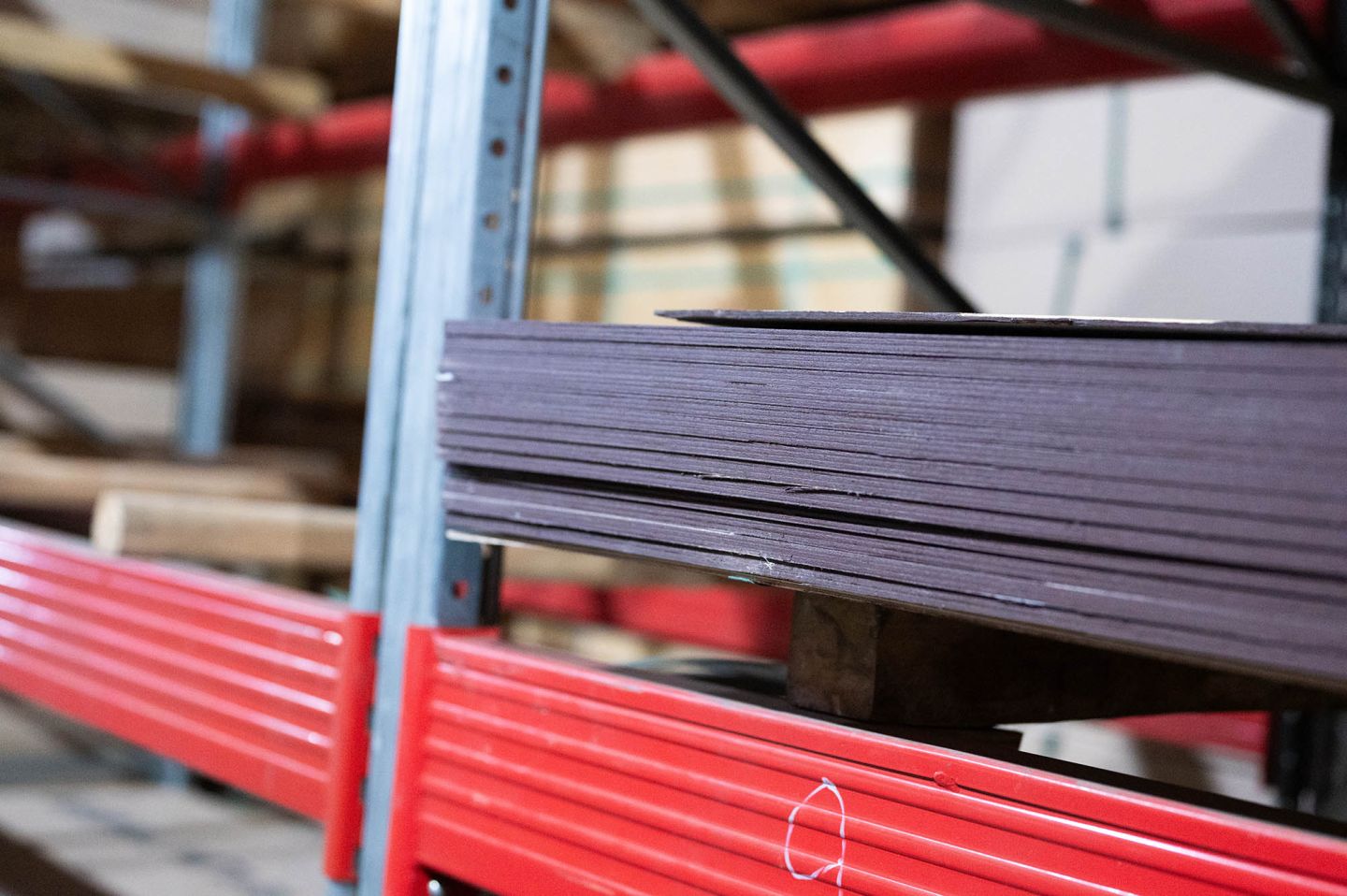 Фанера ФОФ сетчатая 9 мм 3000х1500 мм сорт 1/1 березовая