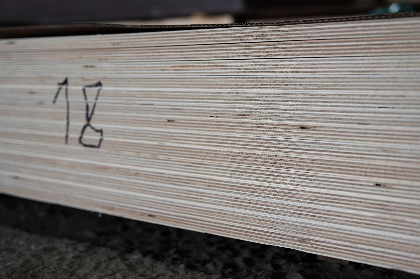 Фанера ФСФ 18мм 2440х1220 мм сорт 3/3 нешлифованная хвойная влагостойкая