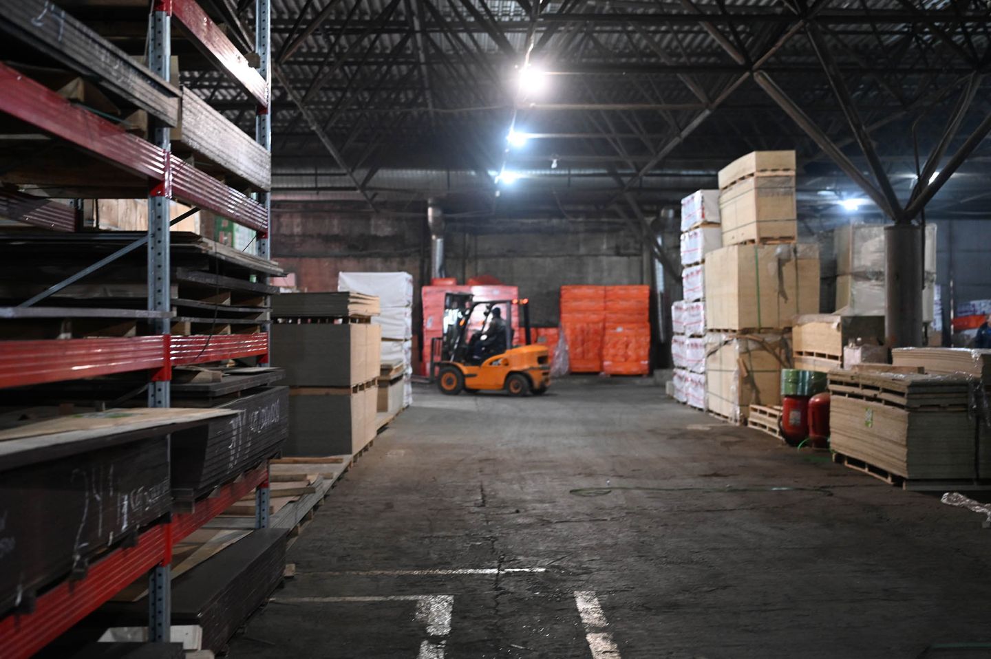 Фанера Paint ФОФ ламинированная 18мм 2440х1220 мм сорт 1/1 березовая GRY/GRY 140/140