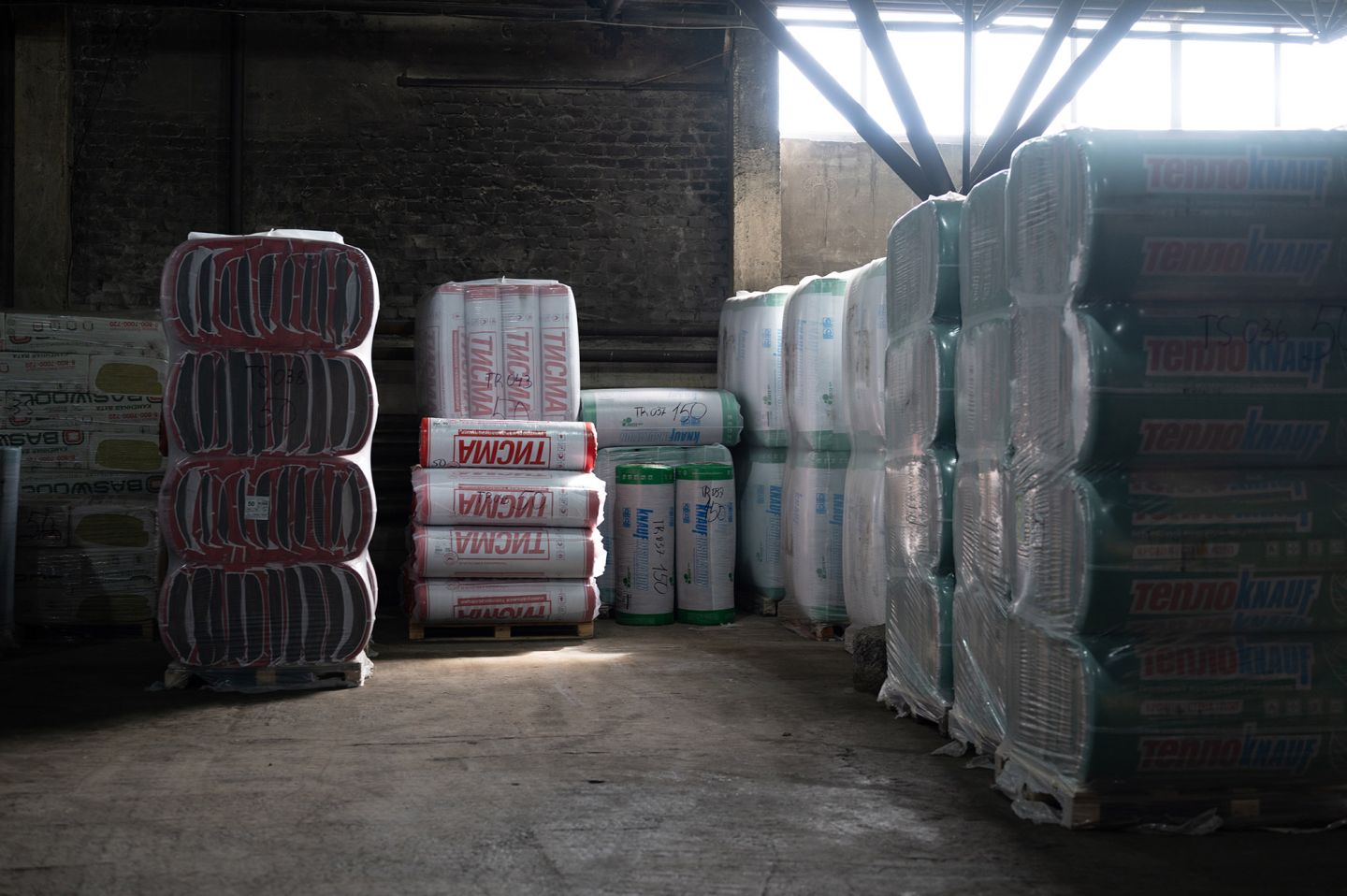 Шумоизоляция Akusti стекловолоконная плита 1230х610х50мм Knauf