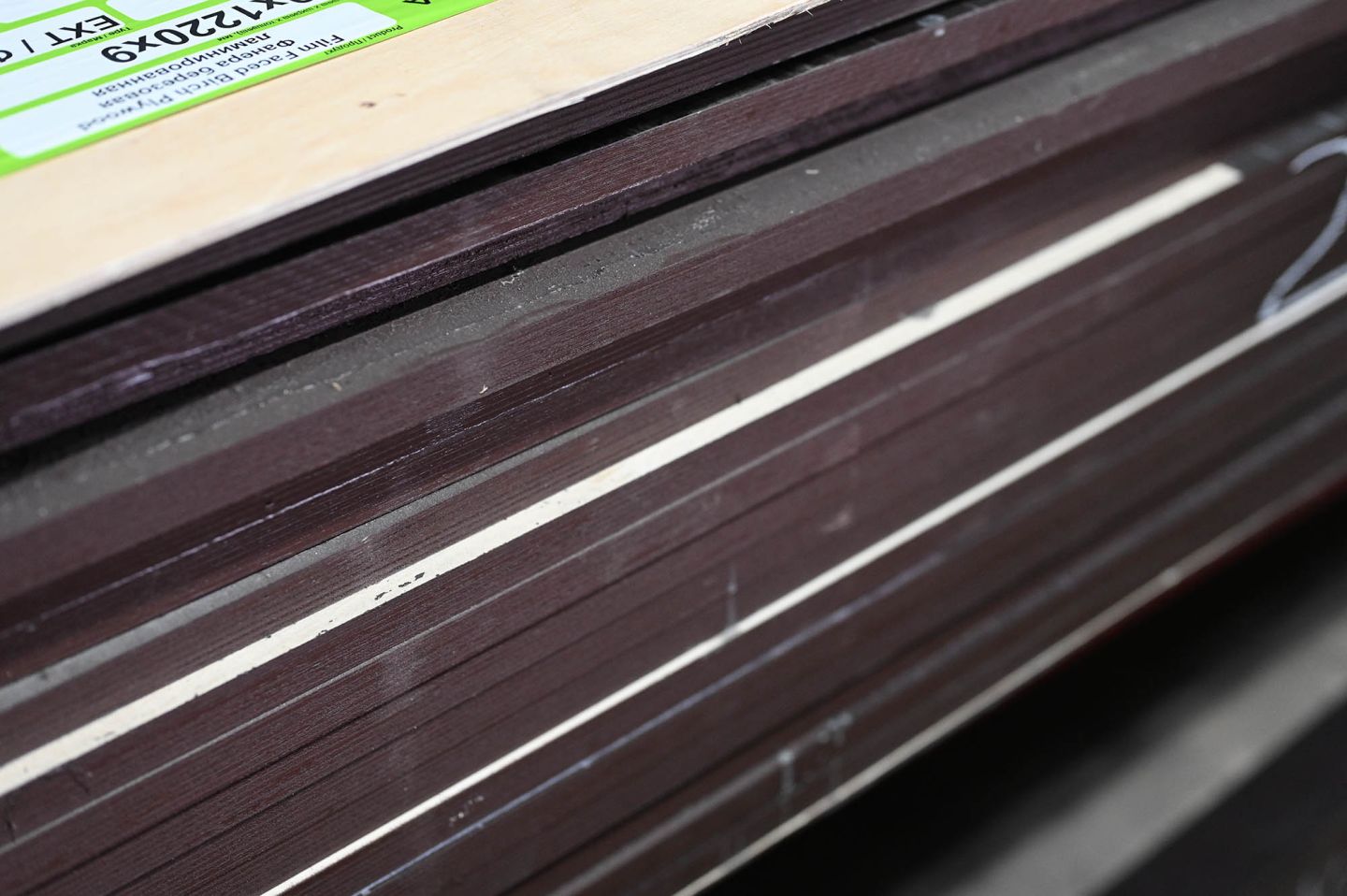 Фанера ФОФ ламинированная 24мм 2440х1220 мм сорт 1/2 березовая